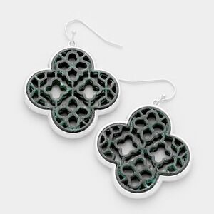 NWT Filigree Two tone clover earrings